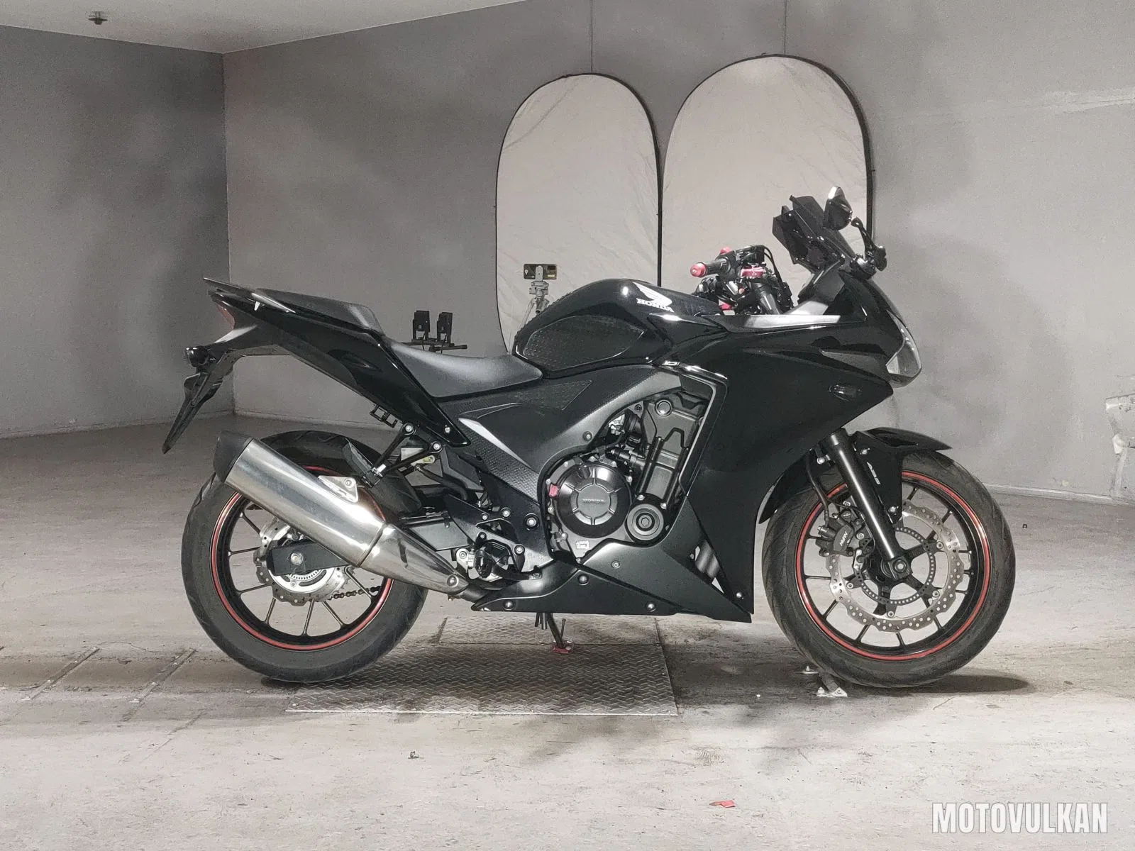 Honda CBR400R