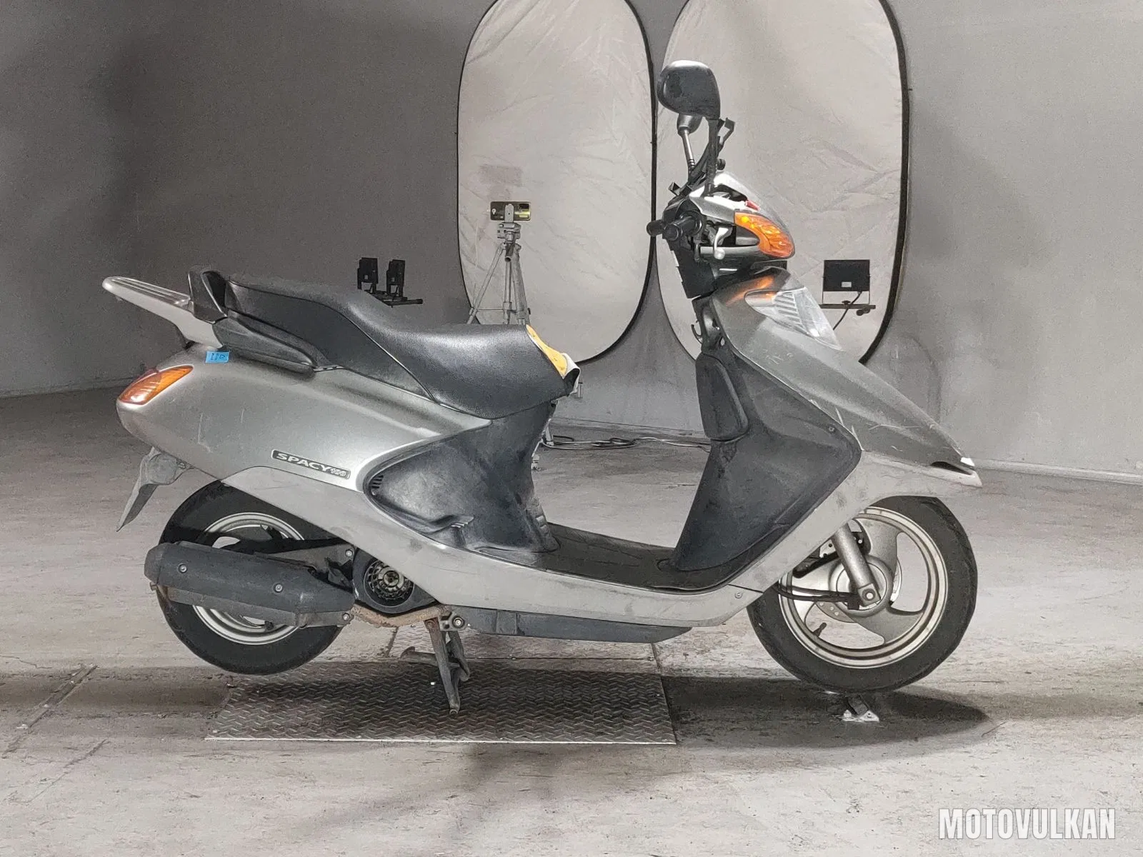 Honda Spacy 100