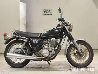 Yamaha SR400-3