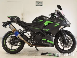 Kawasaki NINJA400-2