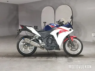 Honda CBR250R