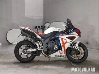 Yamaha YZF-R1