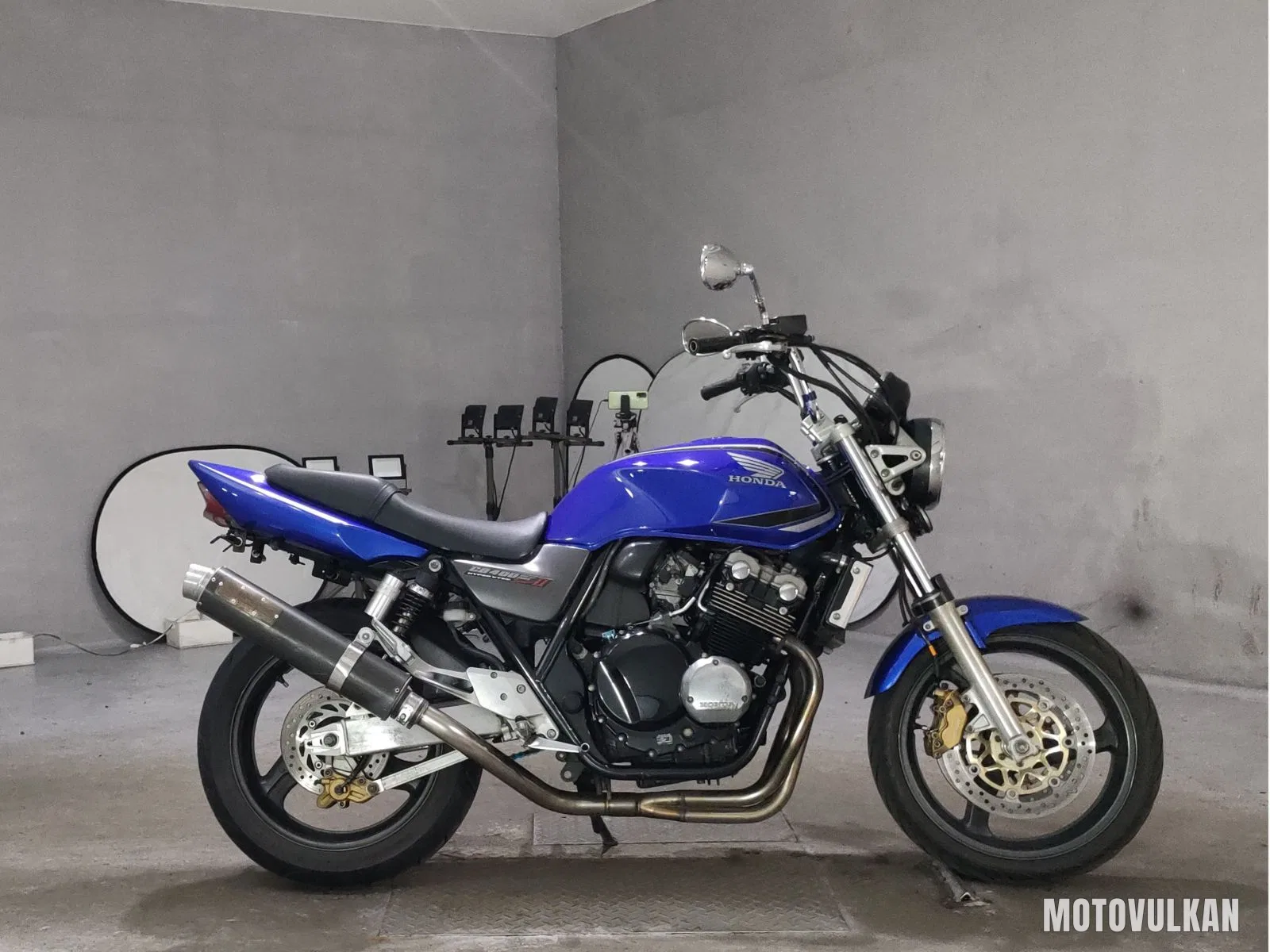 Honda CB400SF VTEC Spec 2