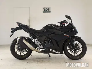 Suzuki GSX250R