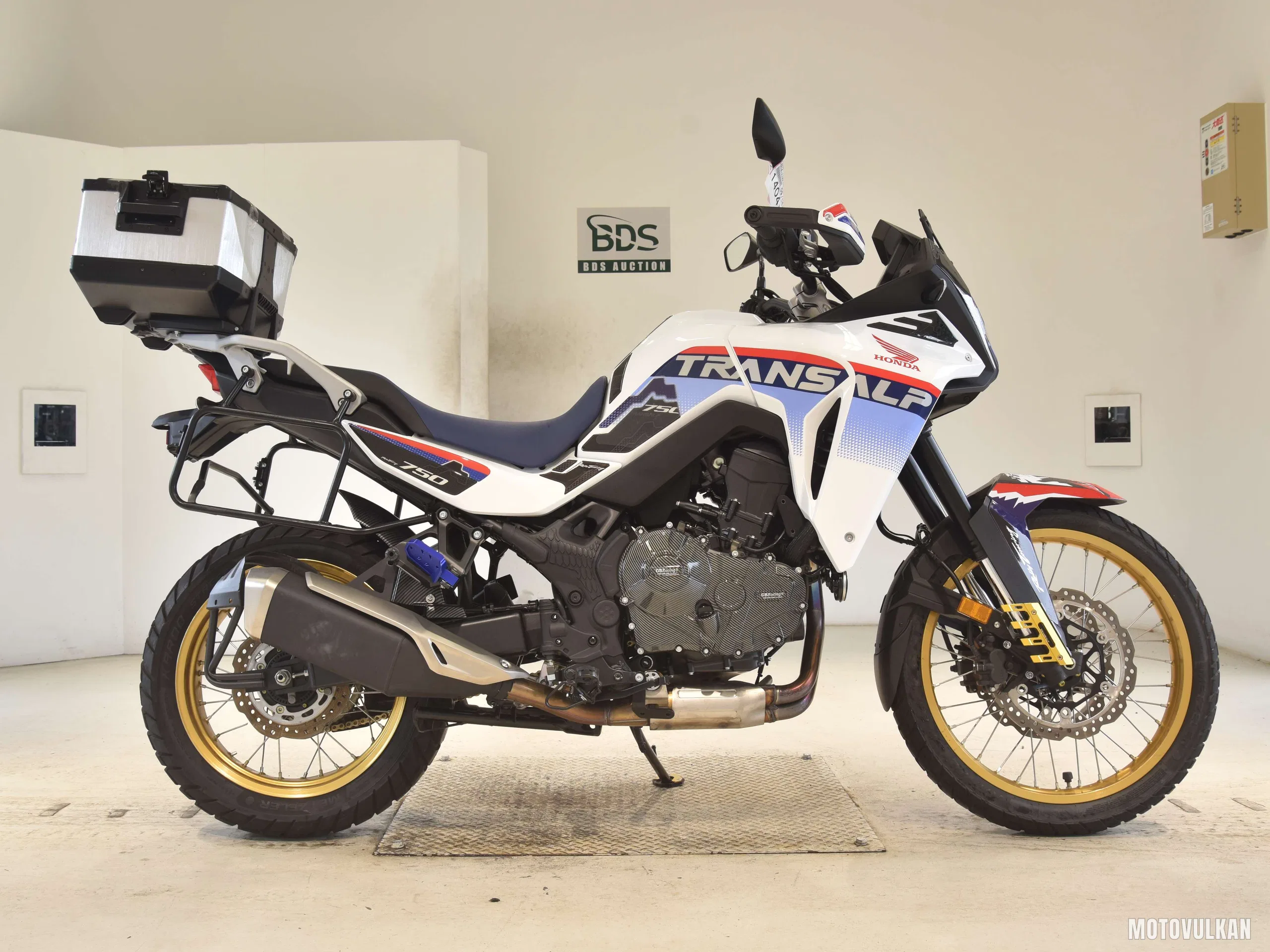 Honda XL750TRANSALP