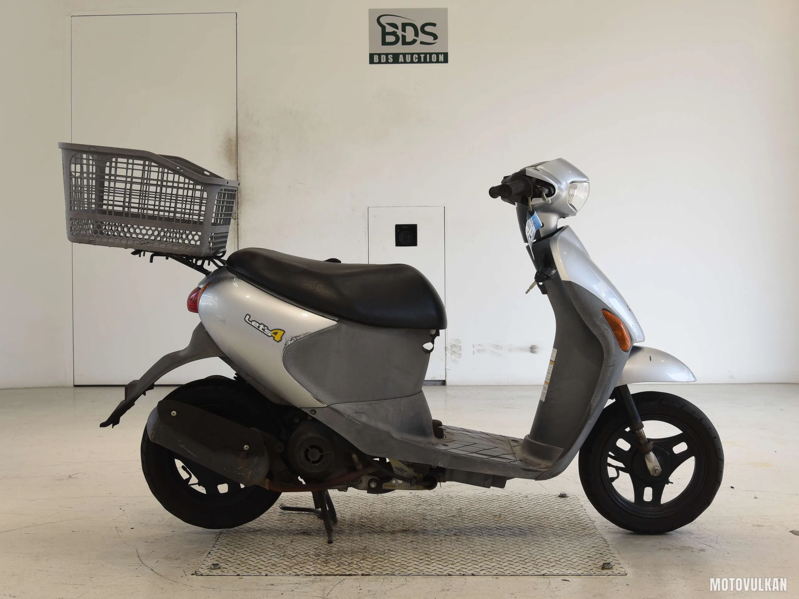 Suzuki LET'S4