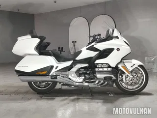 Honda GL1800 Tour DCT