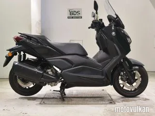 Yamaha X-MAX250-2