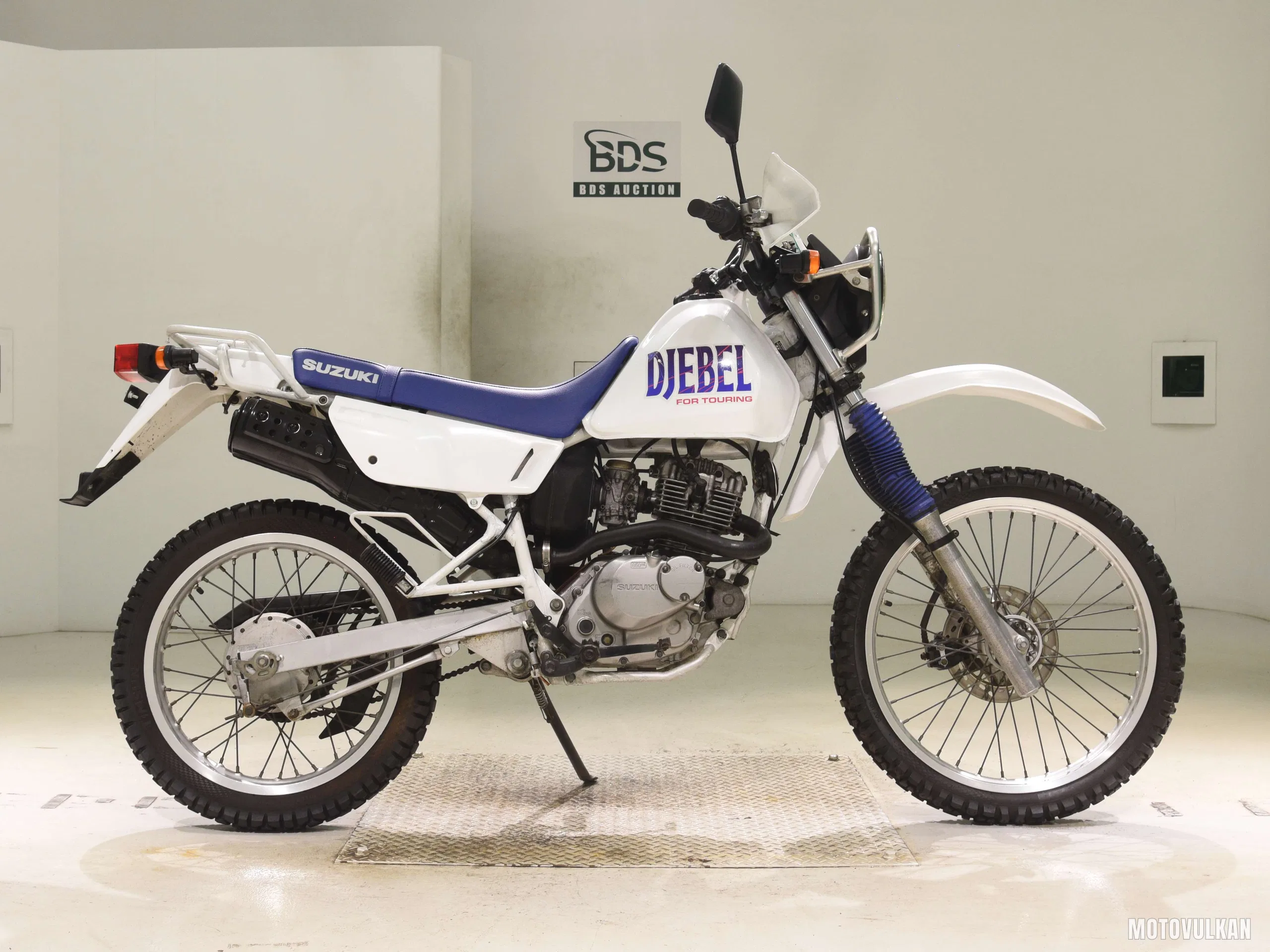 Suzuki DJEBEL125