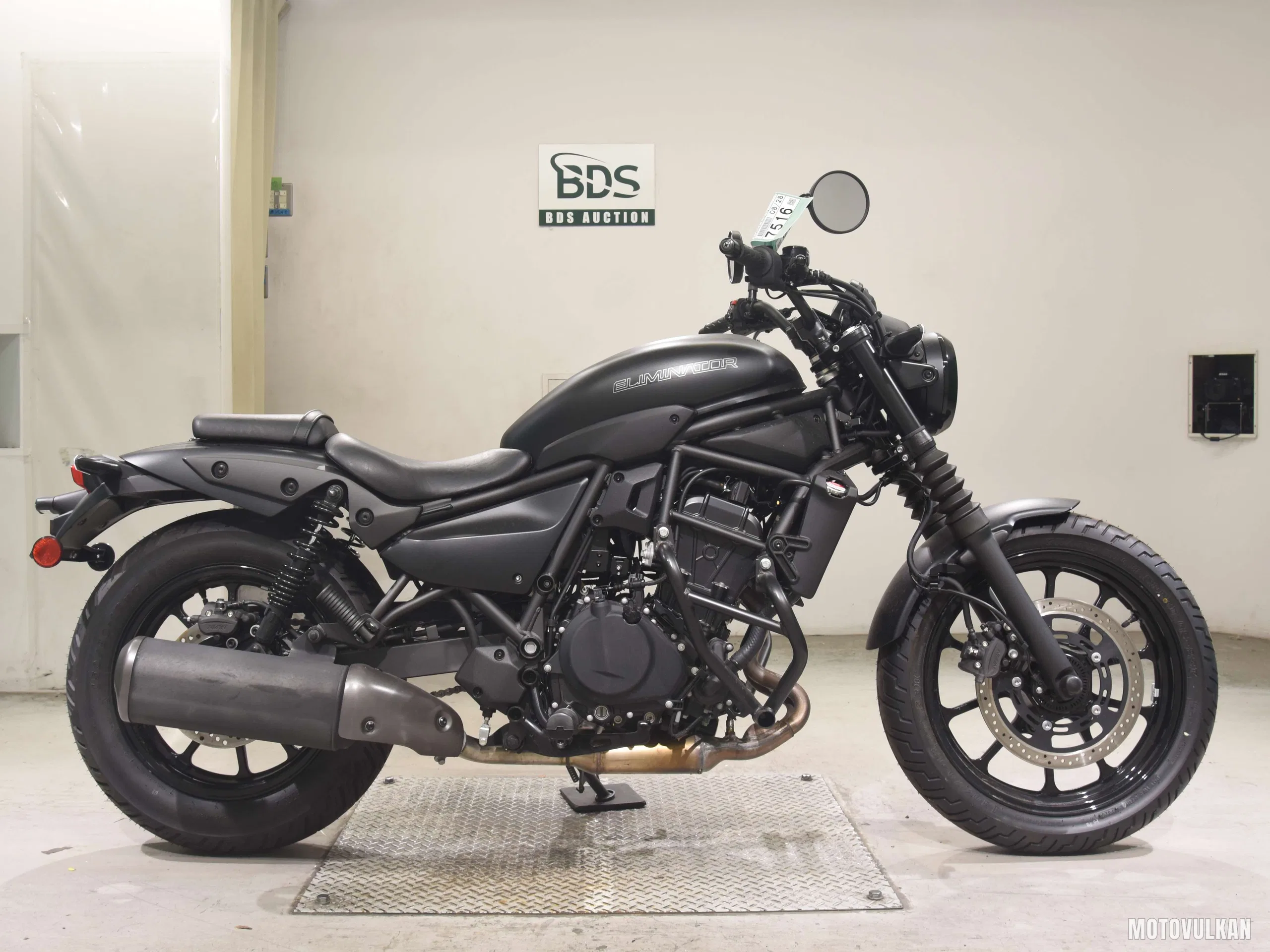 Kawasaki ELIMINATOR400-3