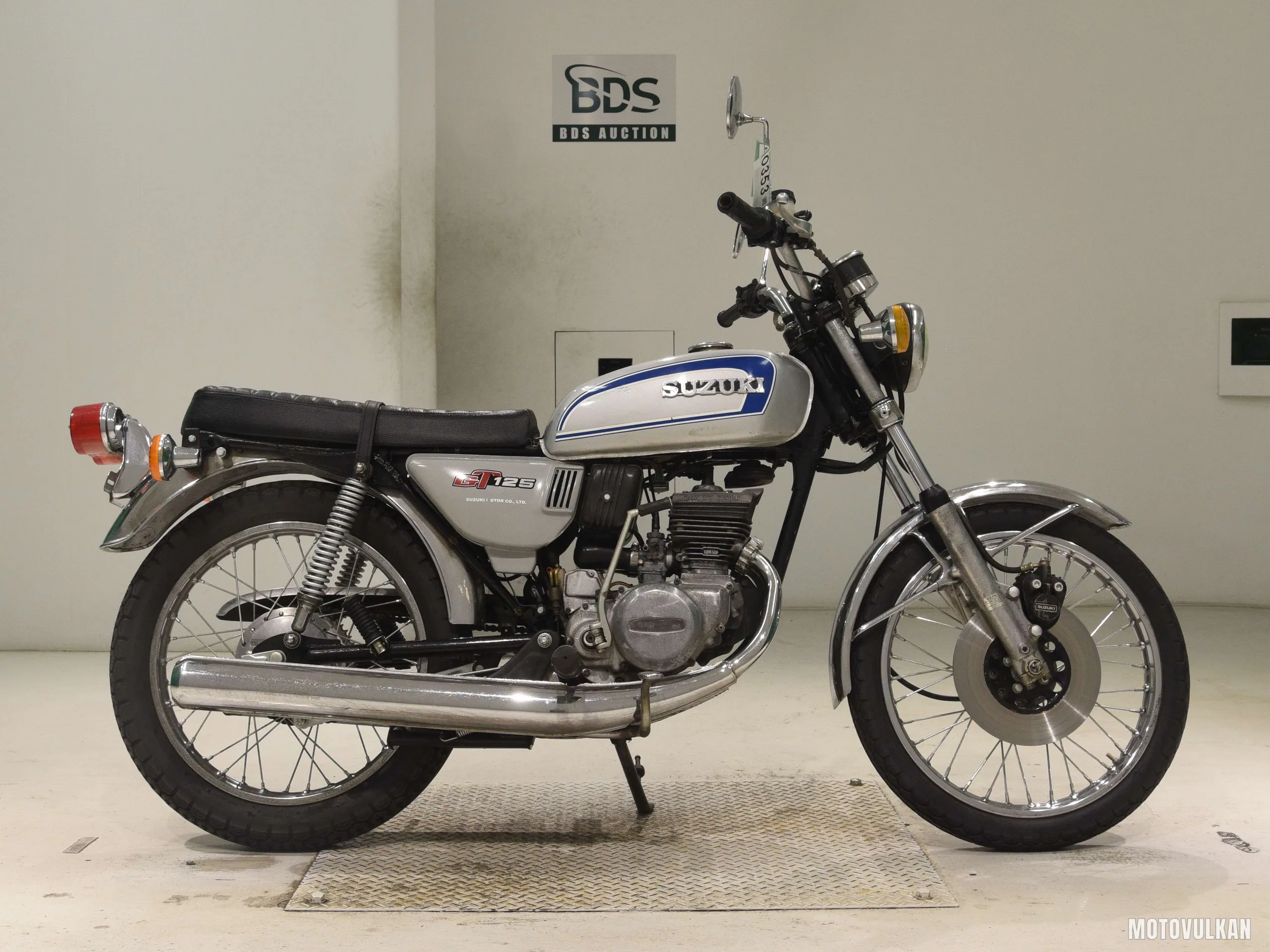 Suzuki GT125