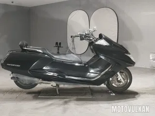 Yamaha Maxam