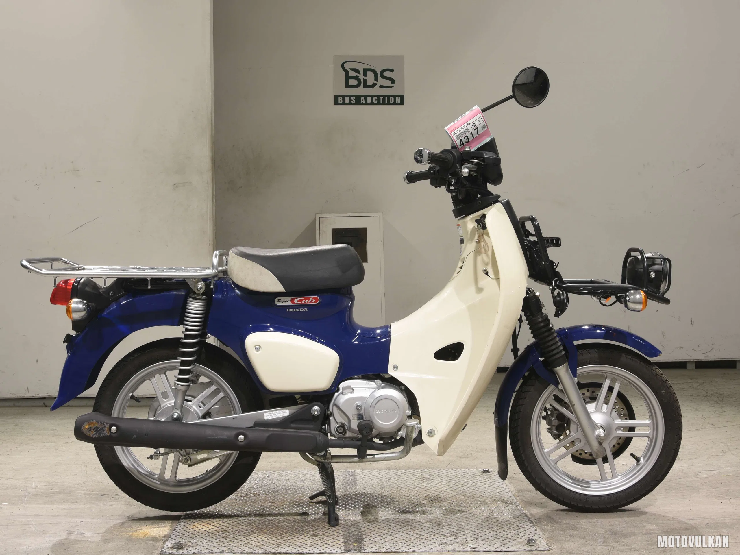 Honda C110-4