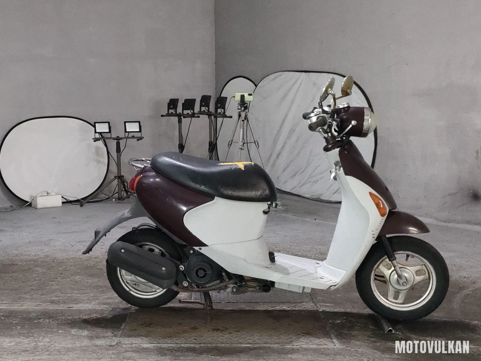 Suzuki Let's 4 Pallet