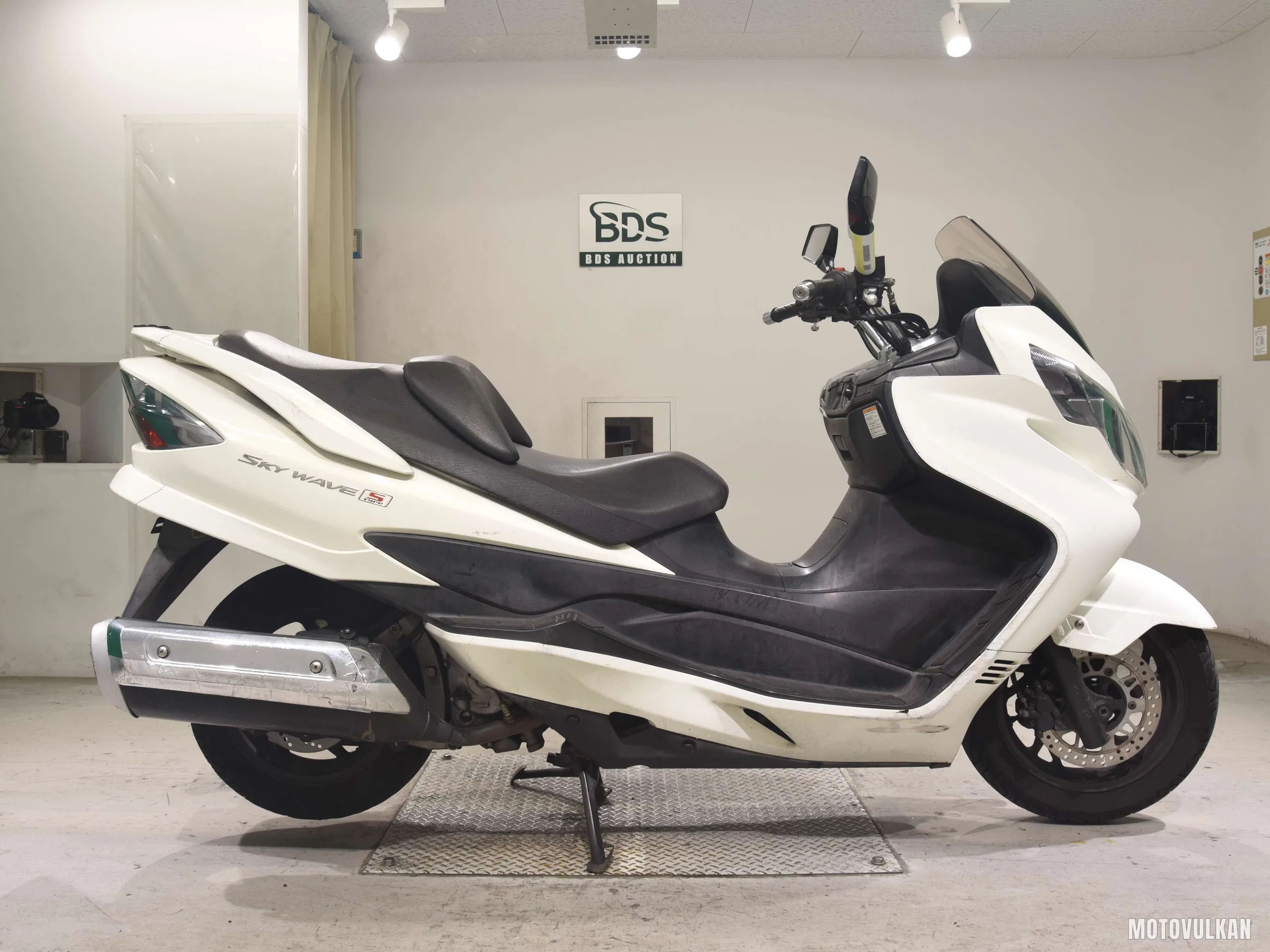 Suzuki SKYWAVE250S-3