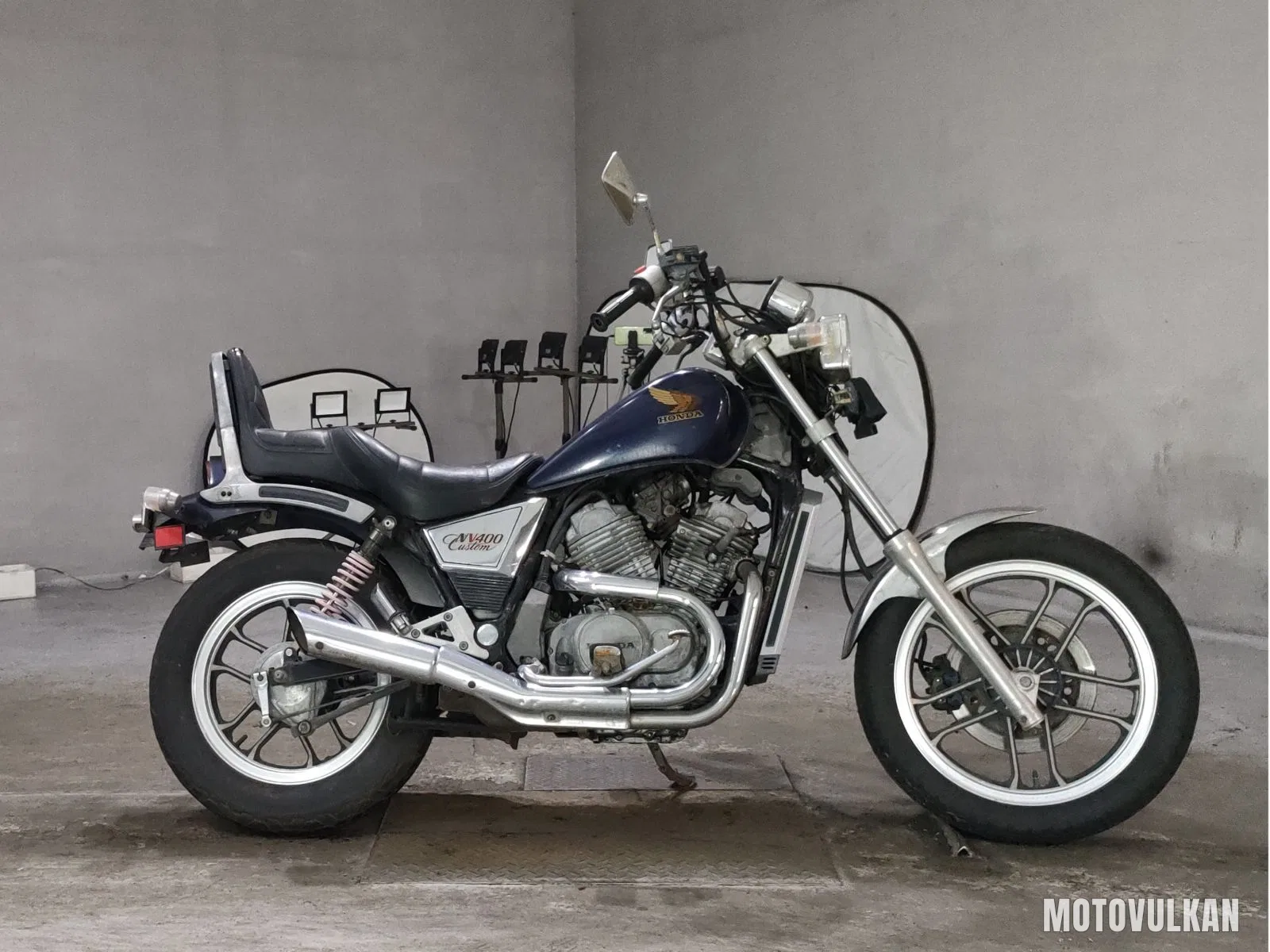 Honda NV400 Custom