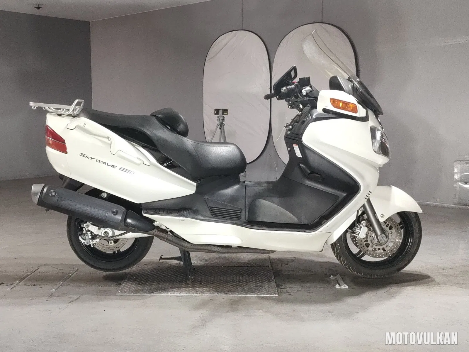 Suzuki Skywave 650