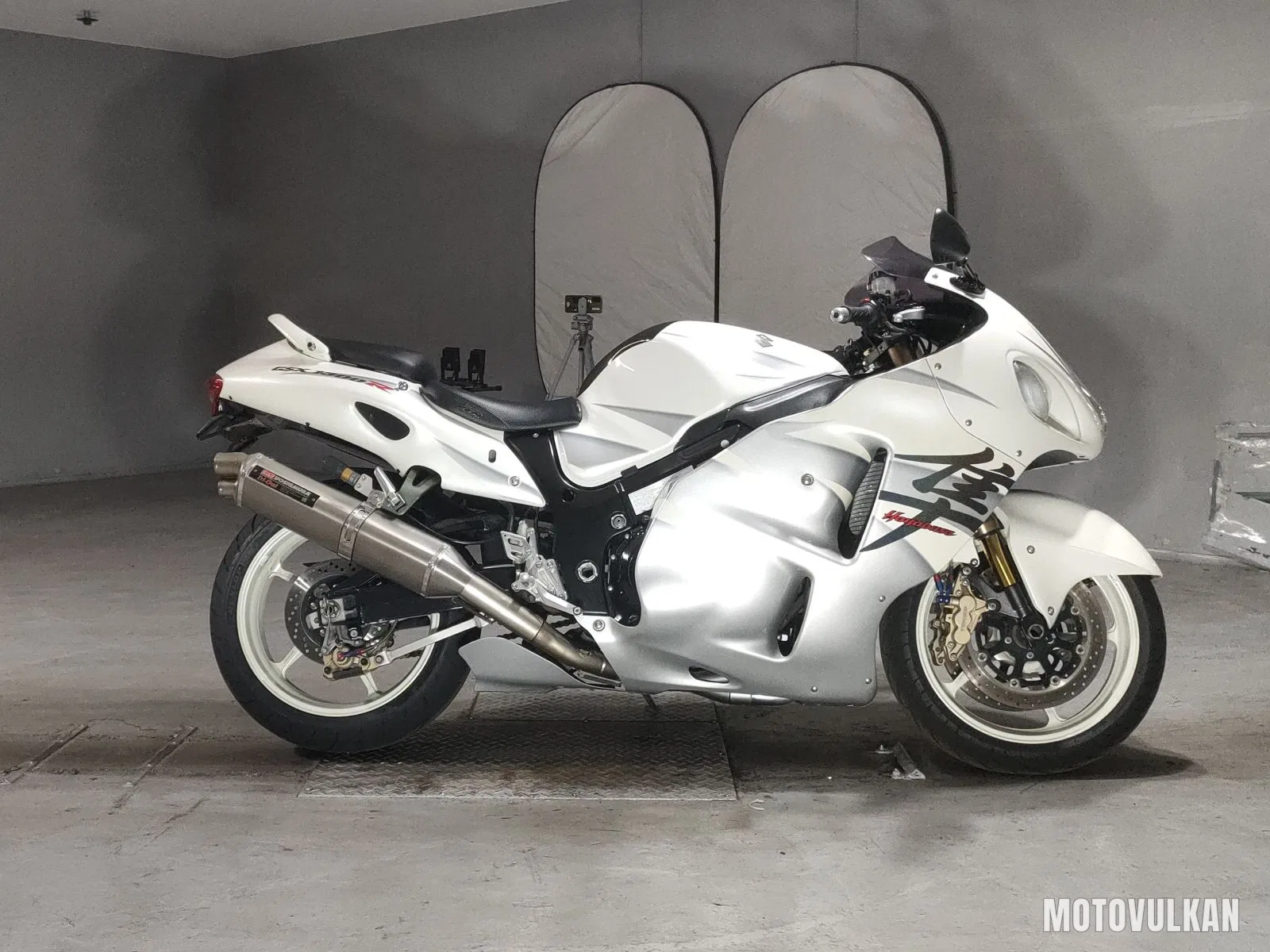Suzuki GSX1300R Hayabusa