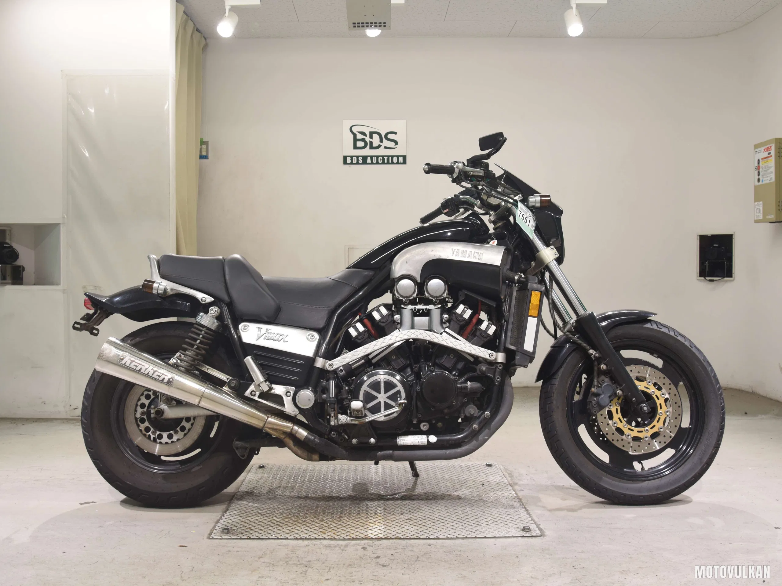 Yamaha V-MAX