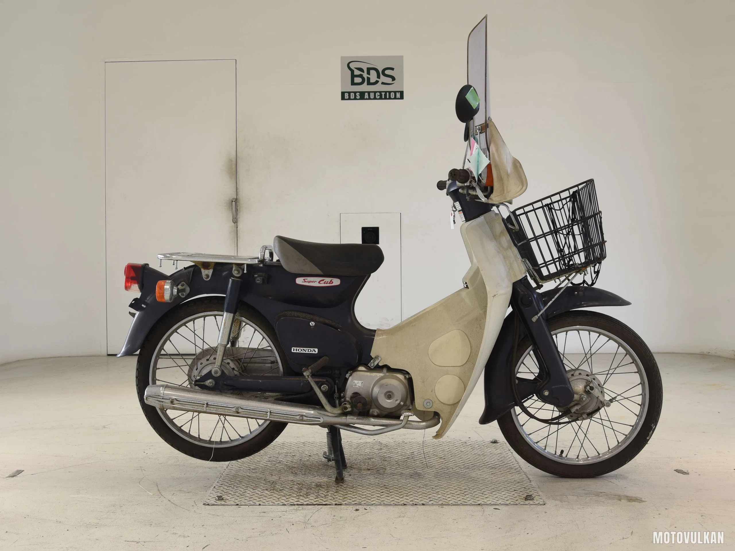 Honda C50