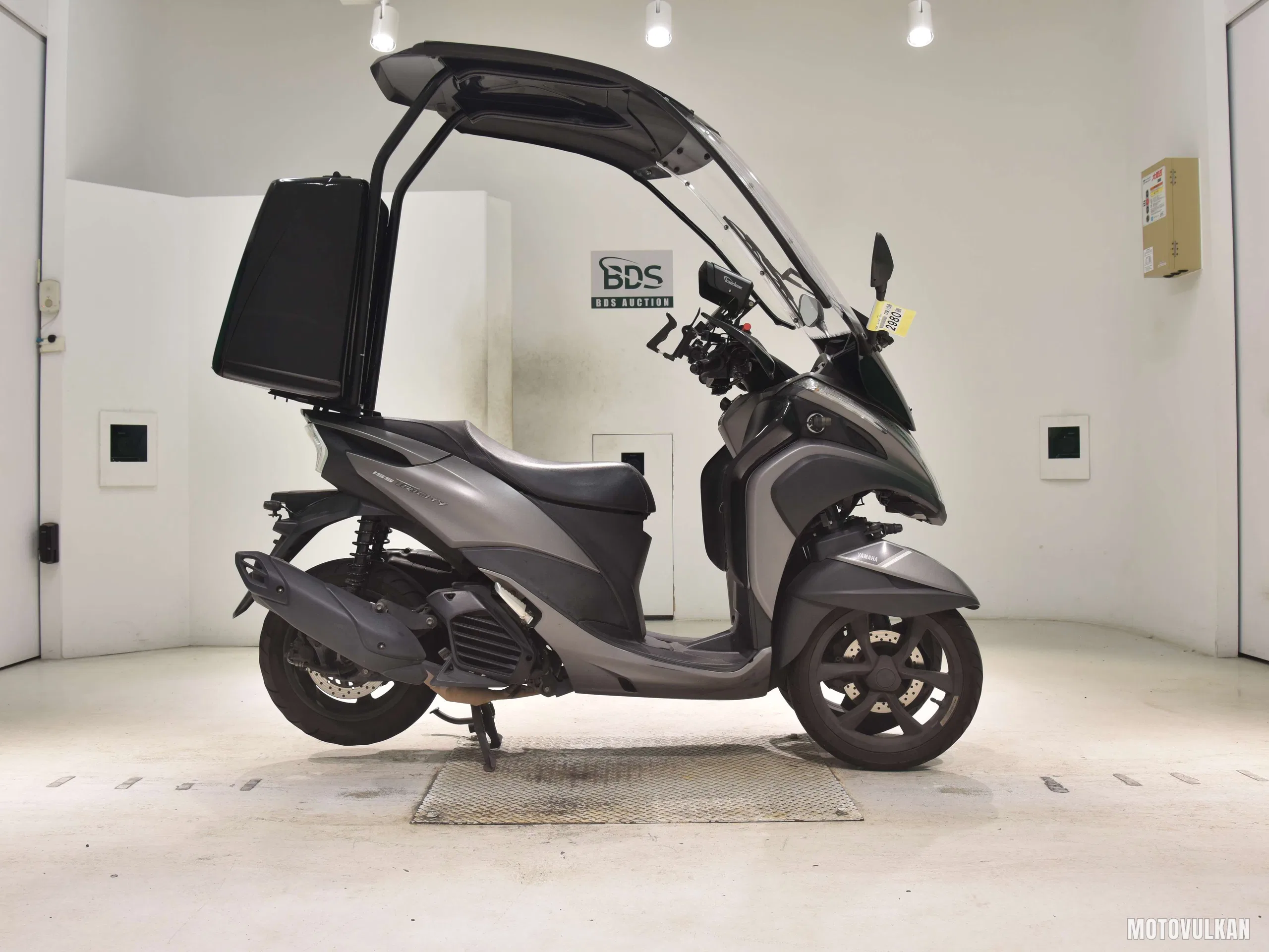 Yamaha Tricity 155-2 Roof