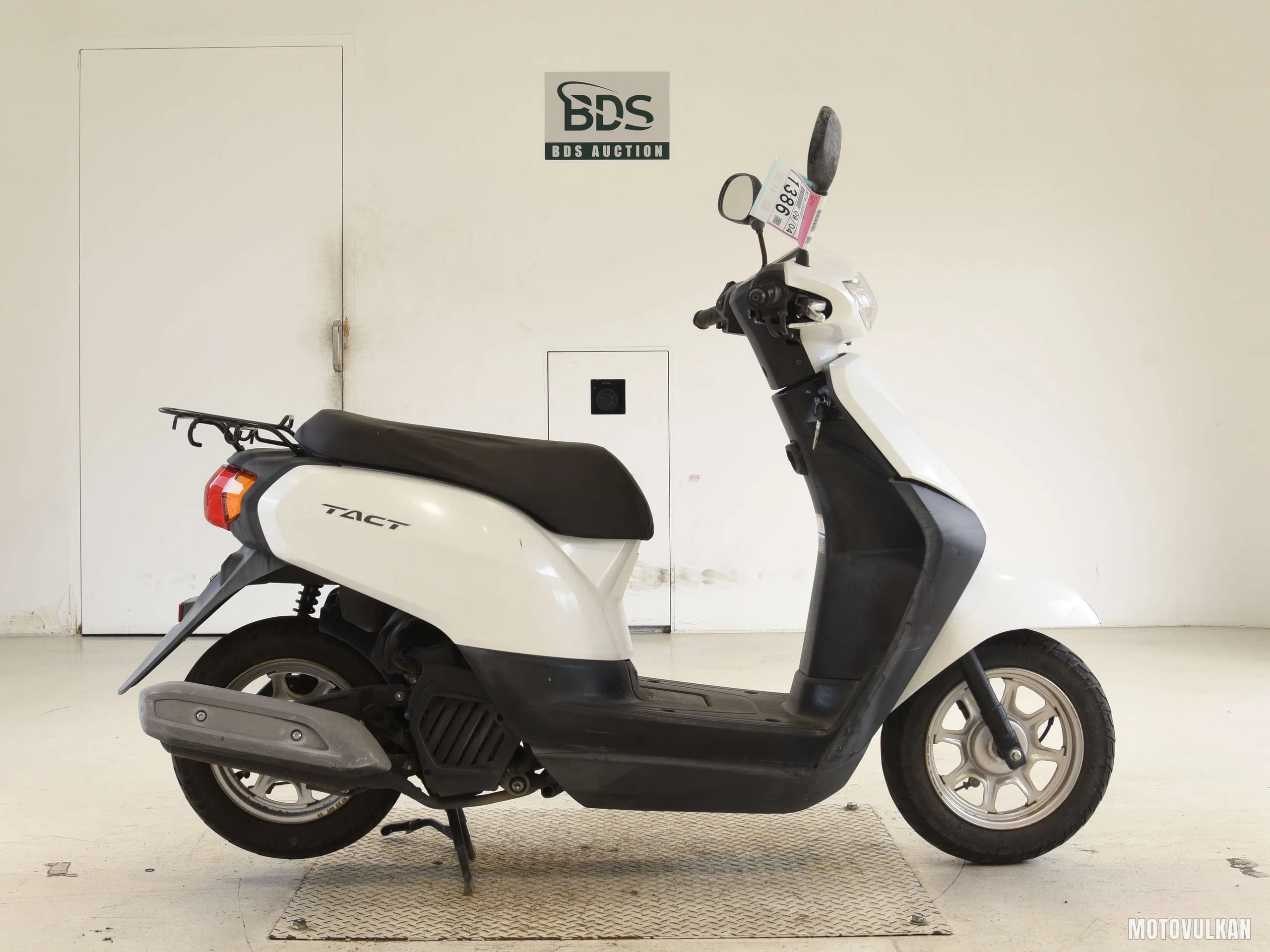 Honda TACT-4 Basic