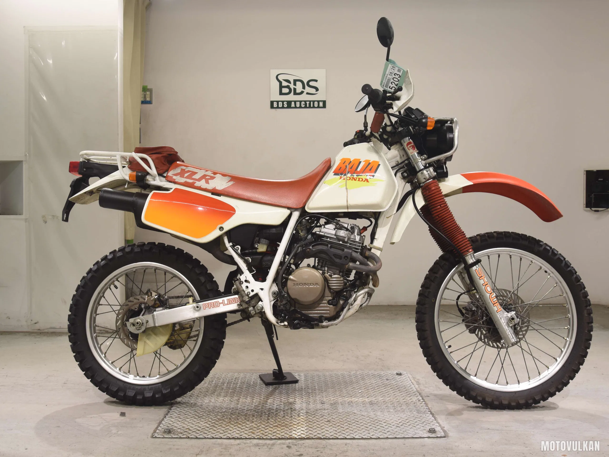 Honda XLR BAJA-1