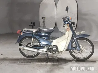 Honda Super Cub 50 Custom