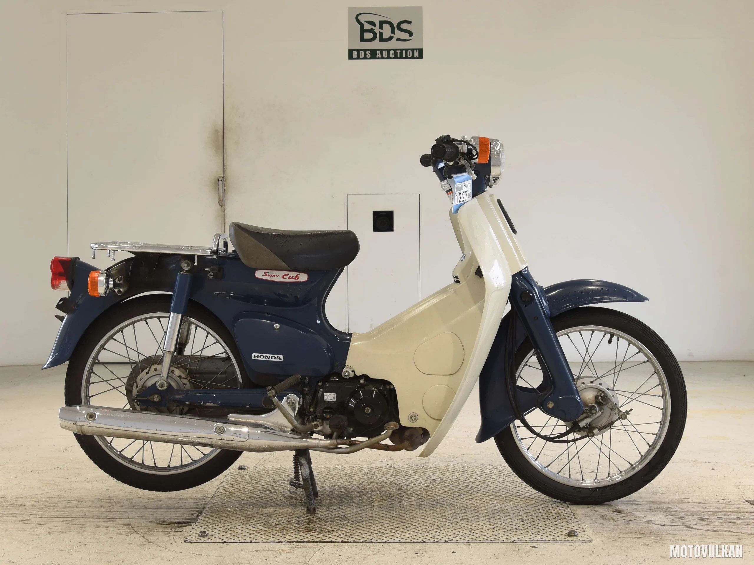 Honda C50
