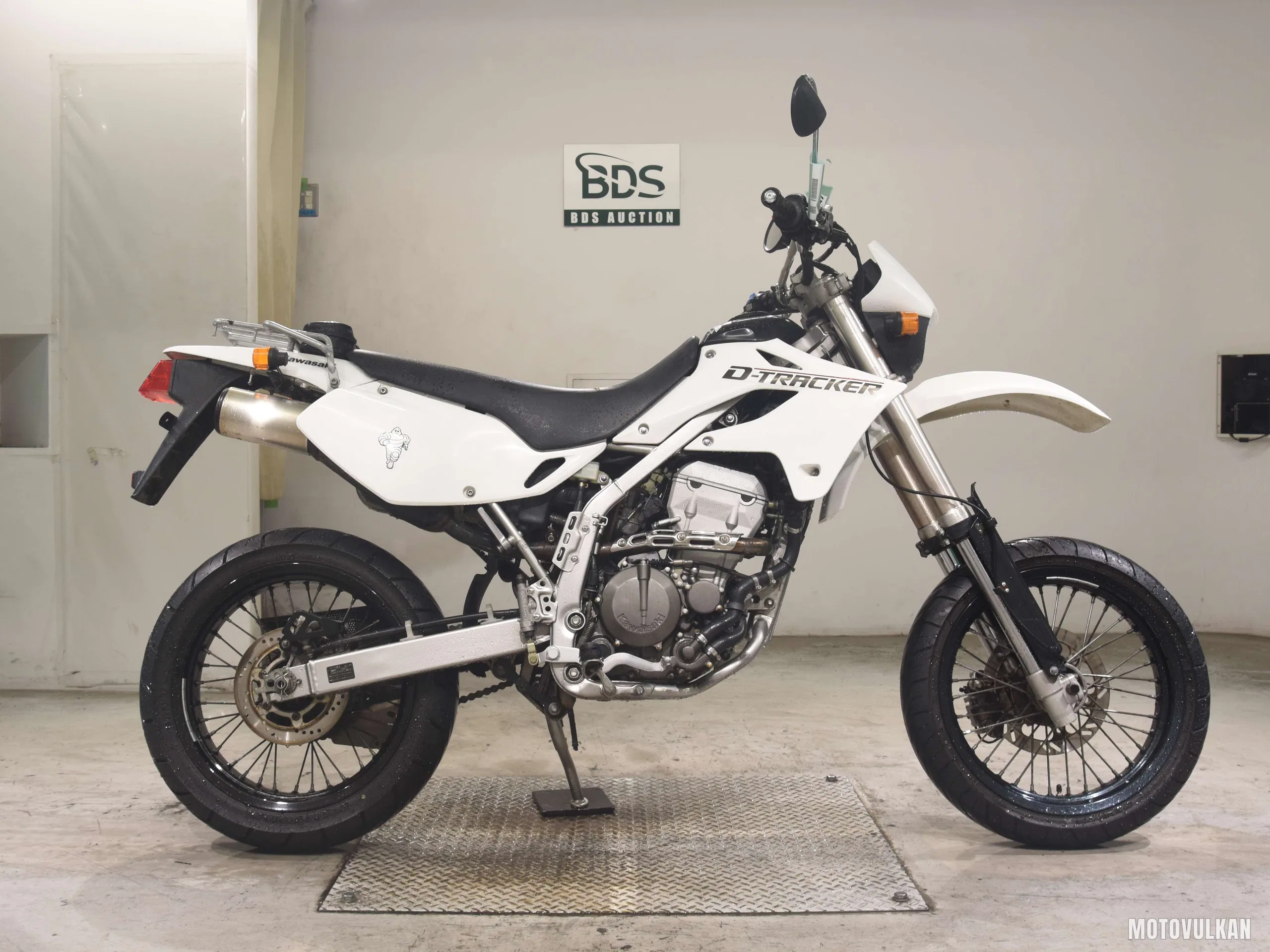 Kawasaki D-TRACKER