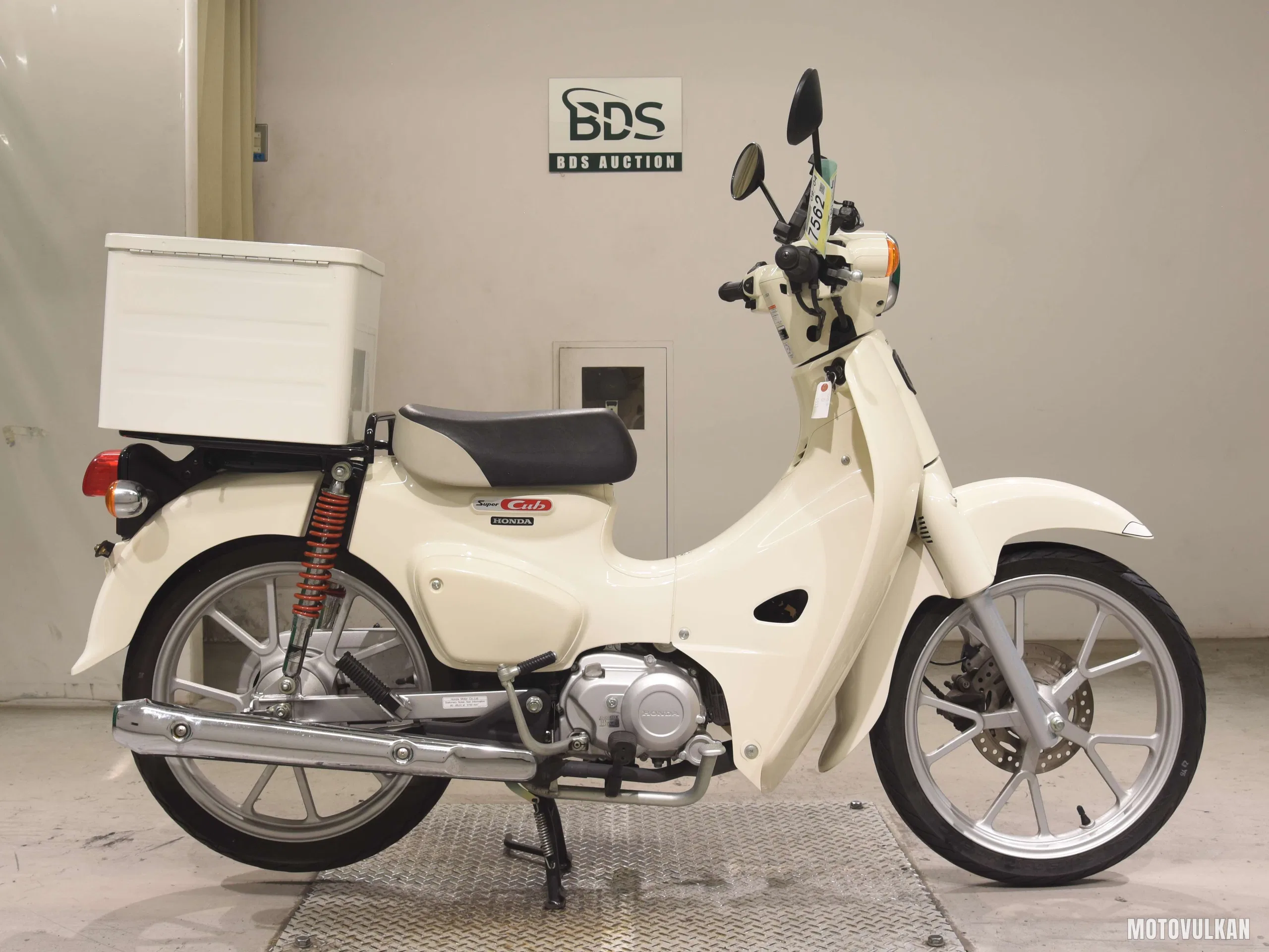 Honda C110-4