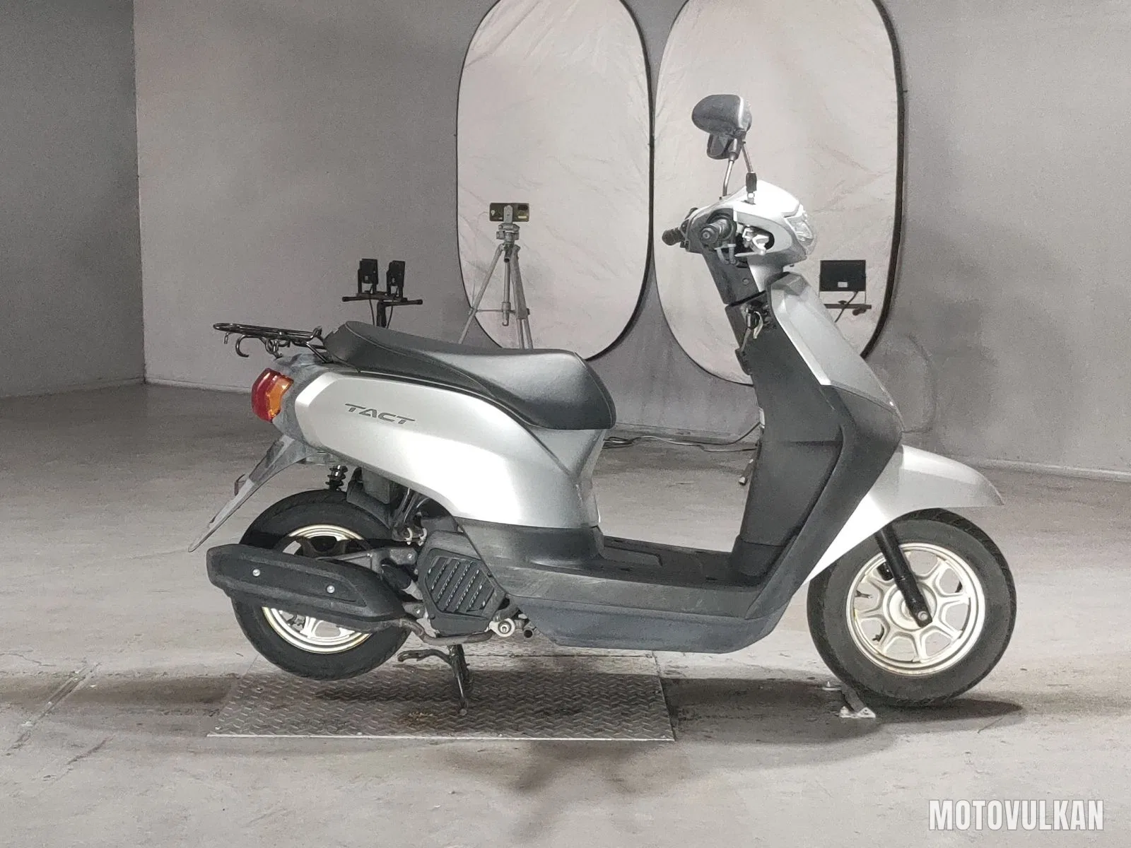 Honda Tact Basic