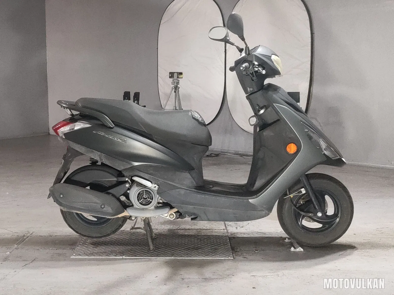 Yamaha Axis Z
