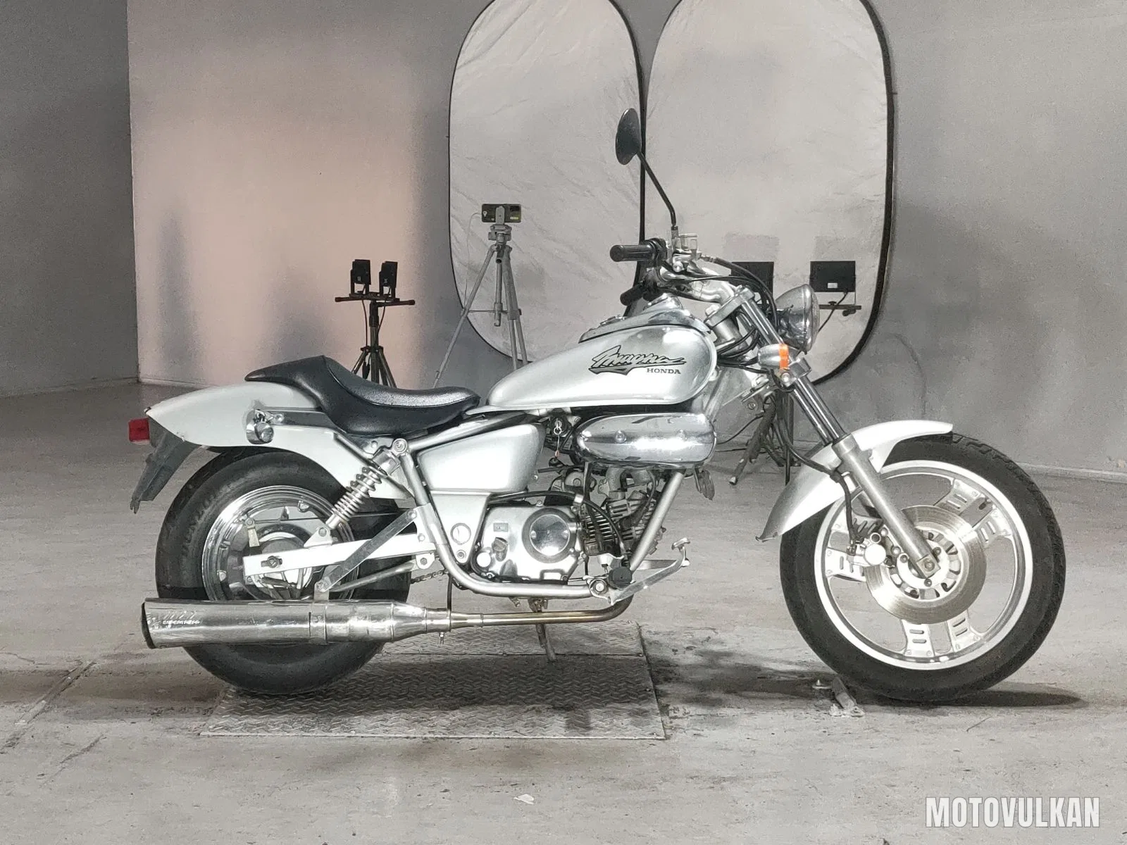 Honda Magna 50