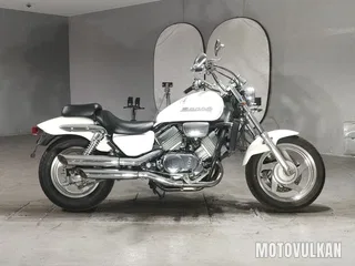 Honda Magna 750