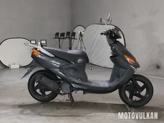 Yamaha Grand Axis 100