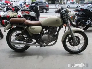 Suzuki St250