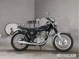 Yamaha SR400