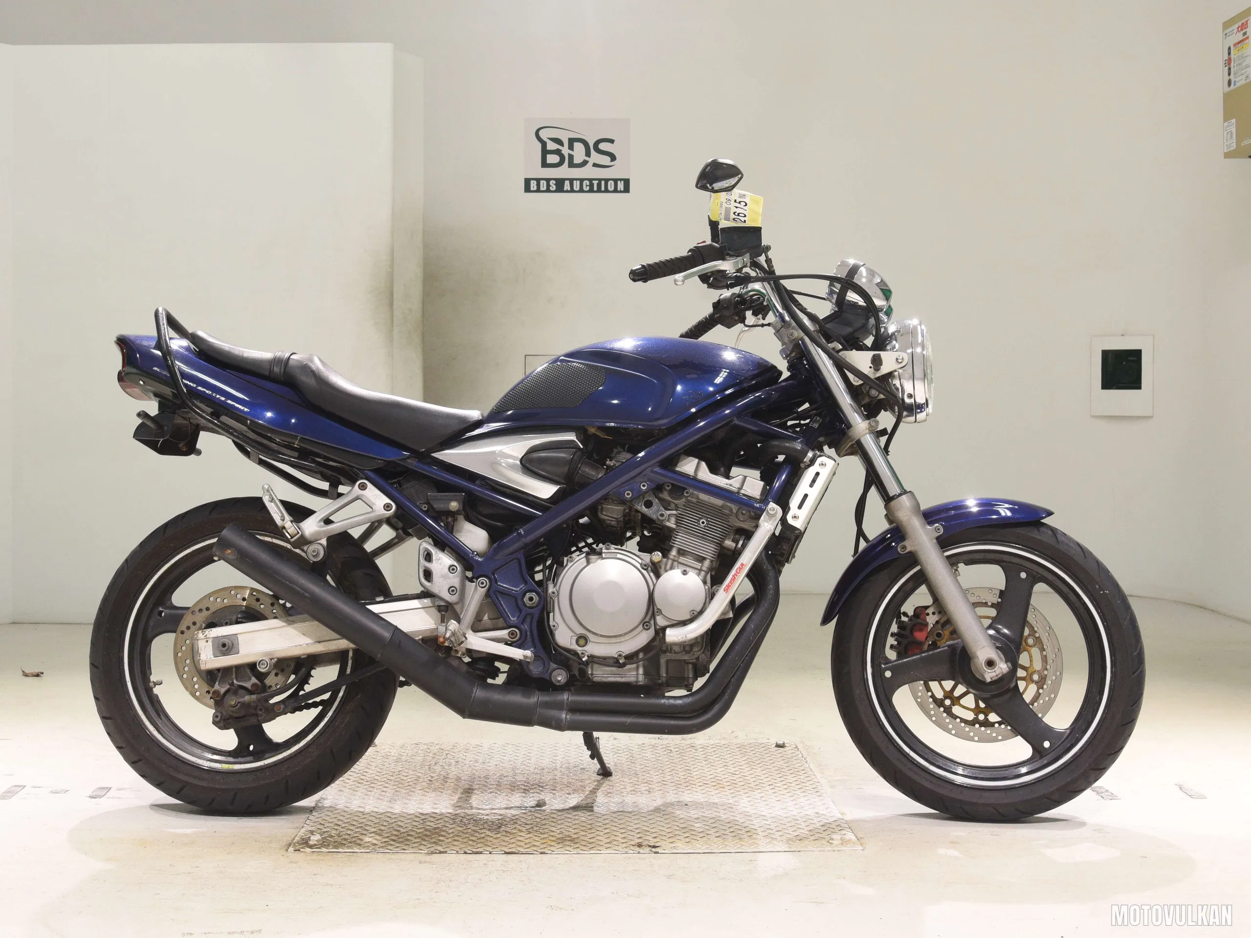 Suzuki BANDIT250-2