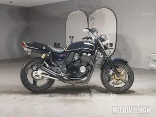 Kawasaki ZRX400