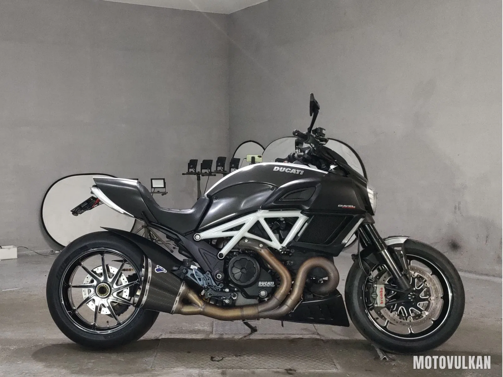 Ducati Ducati Diavel カーボン
