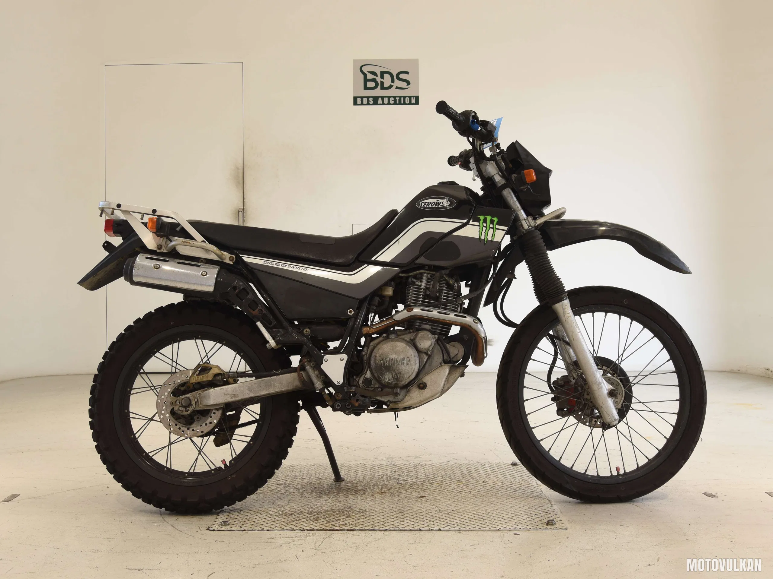 Yamaha SEROW225-3