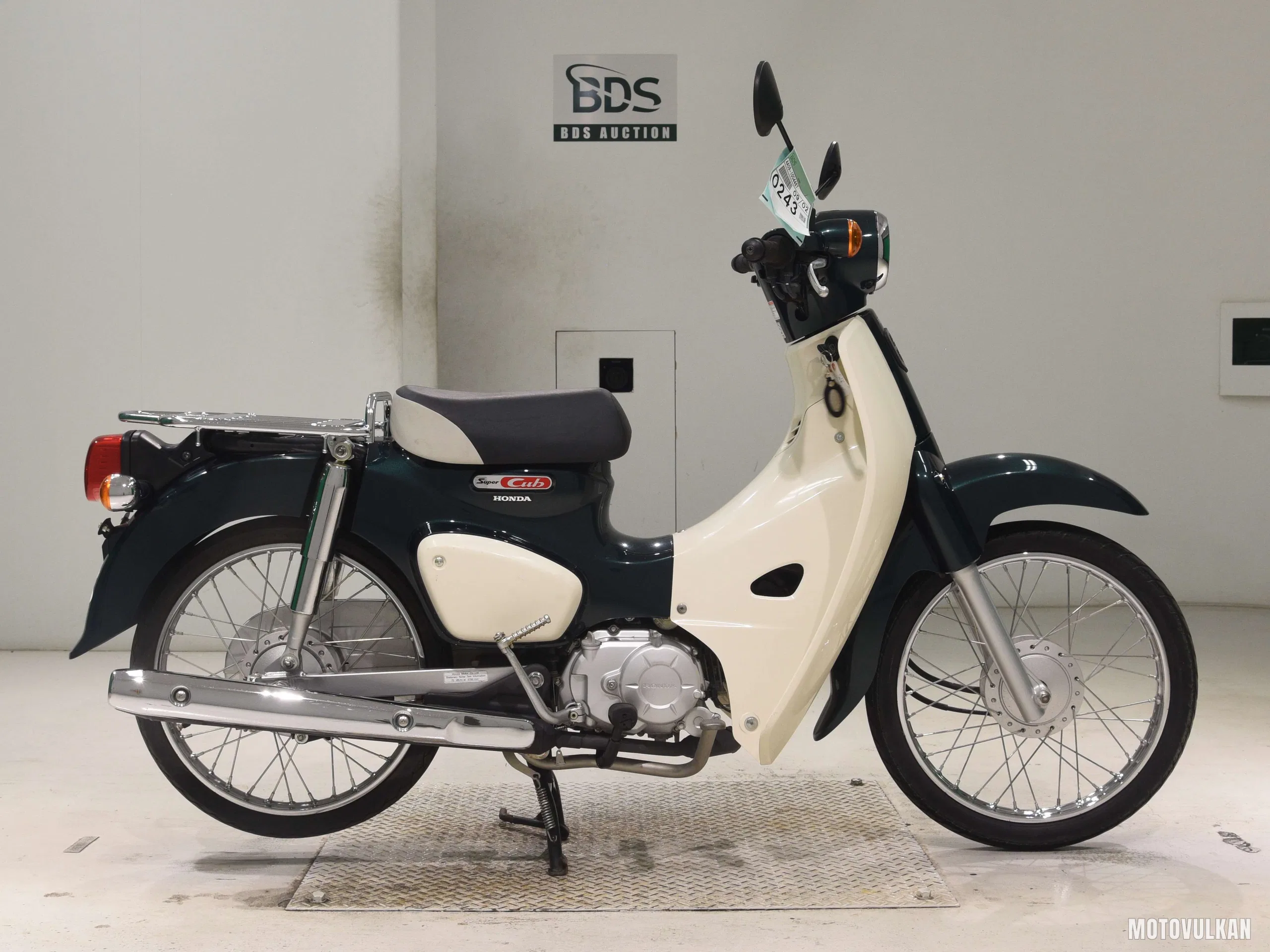 Honda C50-3