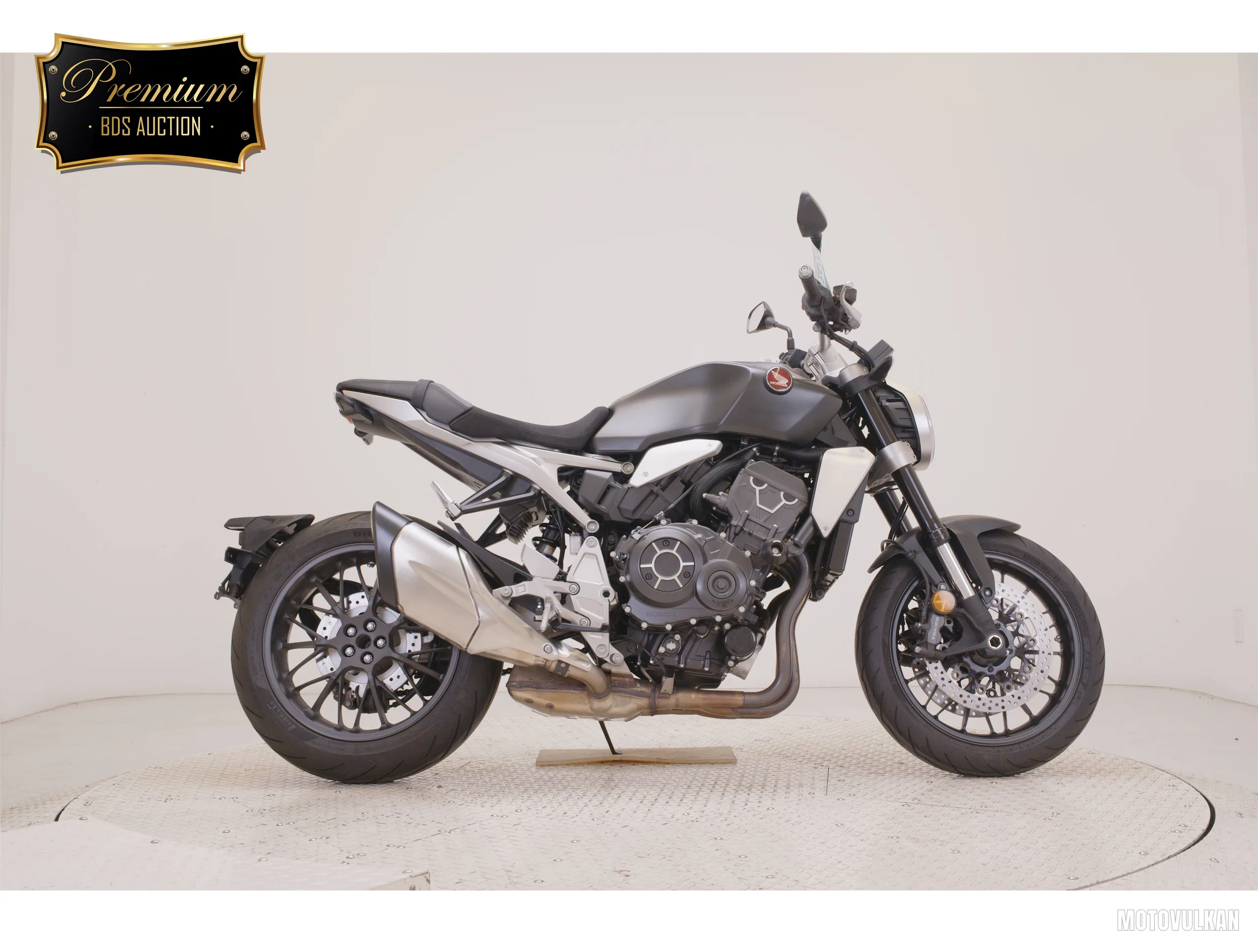 Honda CB1000R