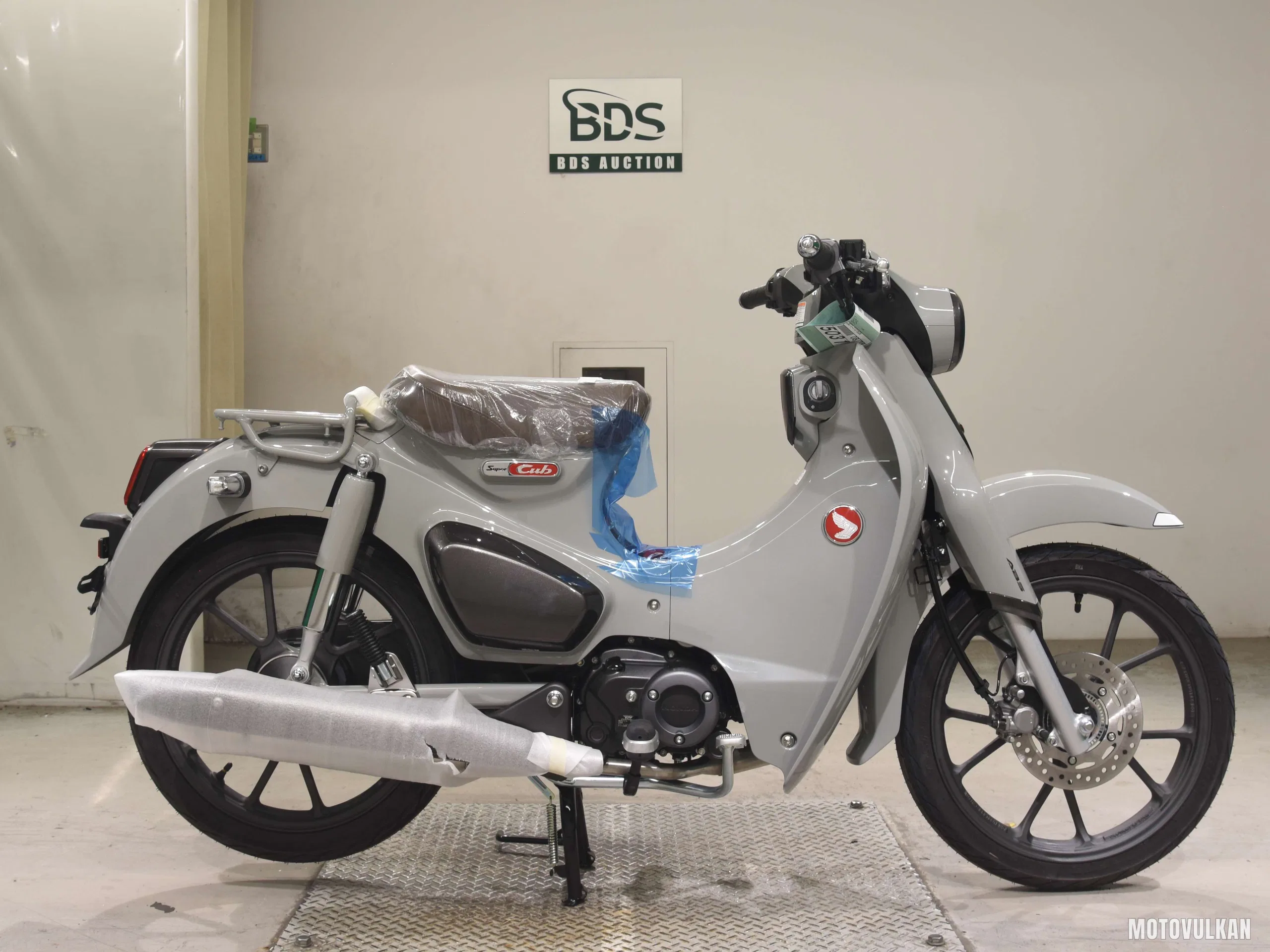 Honda C125-2