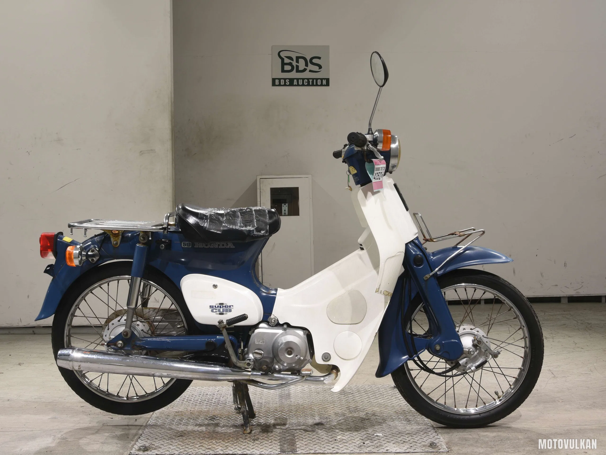 Honda C50