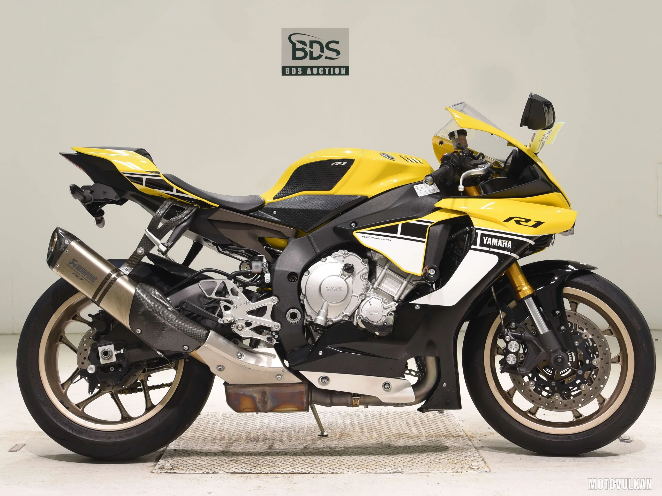 Yamaha YZF-R1
