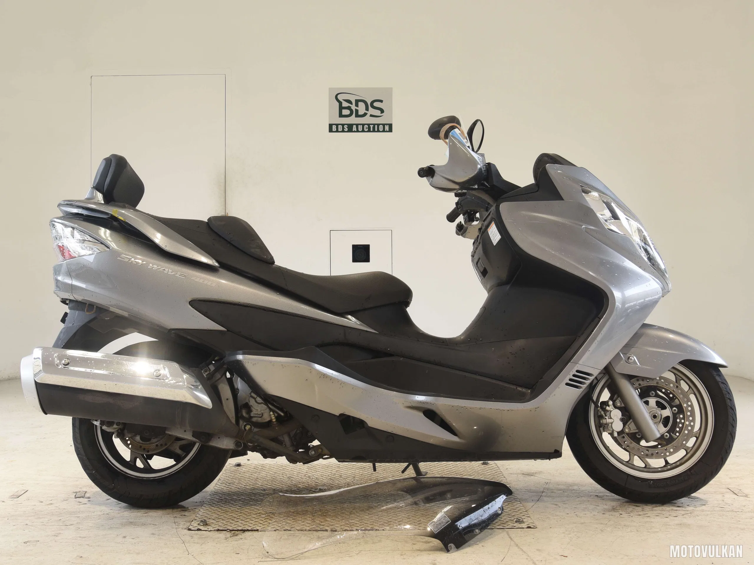 Suzuki SKYWAVE400-3A