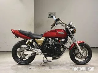 Yamaha XJR400