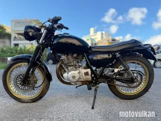 Suzuki St250